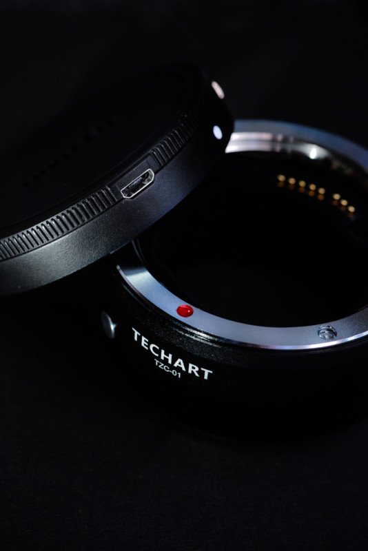 El nuevo adaptador EF-to-Z de Techart te permite usar lentes de Canon en cámaras Nikon con AF y estabilización total