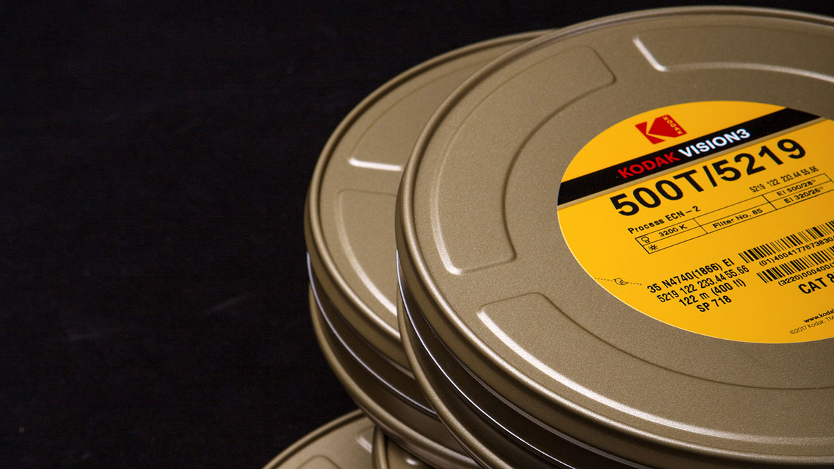 Kodak firma un nuevo acuerdo con cinco grandes estudios para mantener vivo el cine.