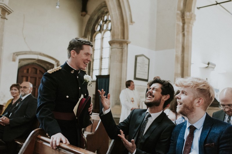 Cómo fotografiar una ceremonia de boda en una iglesia
